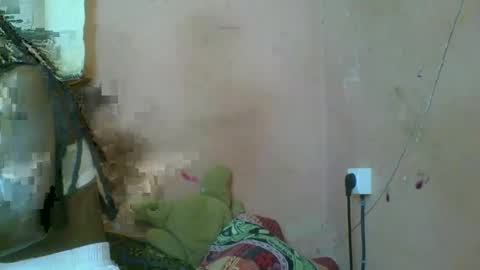 rosia online show from March 11, 2025, 6:19 pm