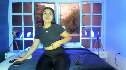 Snapshot of rosie_chell chatting on May 26, 2026, 11:39 am Rosie online show from May 26, 2026, 11:39 am