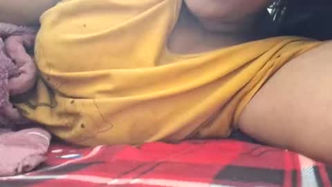 rosie_darling online show from November 18, 2025, 2:06 am