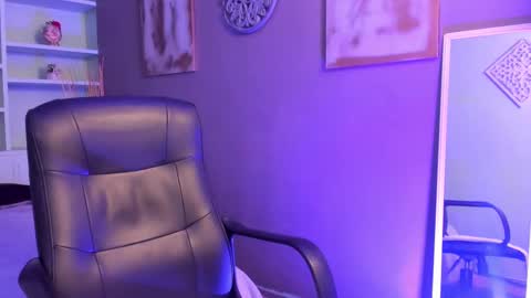 rosie_jhons online show from January 31, 2025, 4:14 am