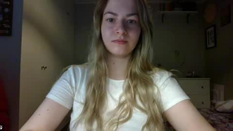Rosie online show from October 24, 2025, 7:27 am