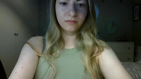 Rosie online show from May 28, 2026, 6:54 am