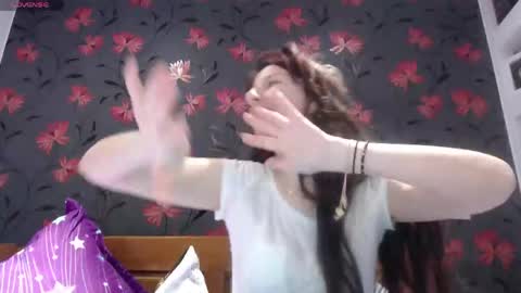 RosieHayes online show from March 19, 2026, 7:45 am