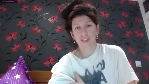 RosieHayes online show from March 31, 2026, 8:09 pm