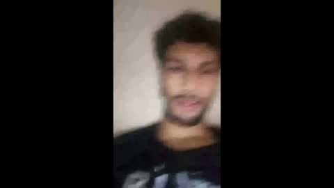 Snapshot of roskof69 chatting on February 26, 2025, 10:36 am Ribuu online show from February 26, 2025, 10:36 am