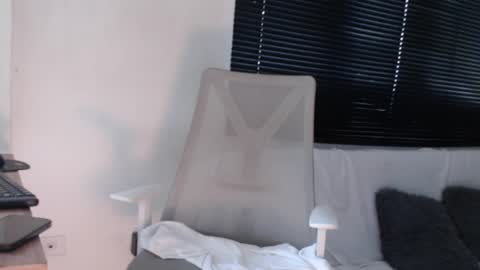 Ross BakerHot online show from December 12, 2024, 3:05 pm