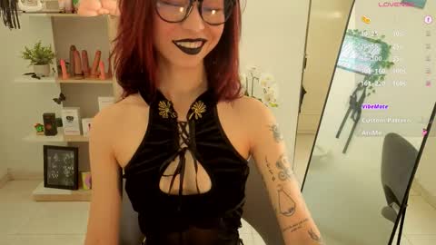 Snapshot of rosse_98_ chatting on September 18, 2025, 3:14 pm Miss Rosse online show from September 18, 2025, 3:14 pm