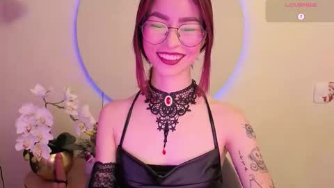Miss Rosse online show from December 4, 2025, 3:21 pm