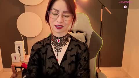Snapshot of rosse_98_ chatting on February 9, 2026, 1:04 pm Miss Rosse online show from February 9, 2026, 1:04 pm