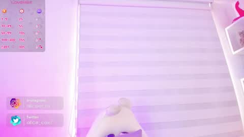   online show from February 23, 2025, 7:07 pm