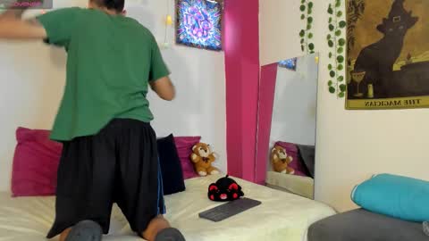 Anal for the first time 40000tks online show from November 15, 2025, 4:25 pm