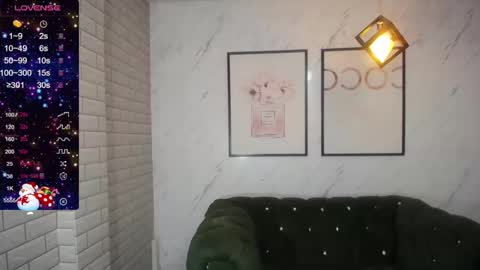 rosse jeane v online show from December 20, 2024, 6:19 am