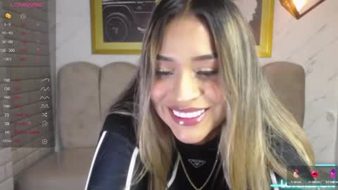 Snapshot of rosse_jeane_v chatting on May 26, 2026, 1:51 pm rosse jeane v online show from May 26, 2026, 1:51 pm
