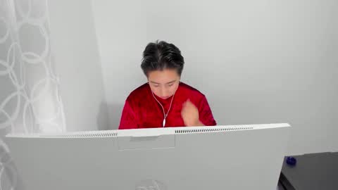 ROSSE DEMOND  online show from February 17, 2026, 12:18 am