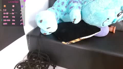 Rossetta online show from October 13, 2025, 5:46 pm