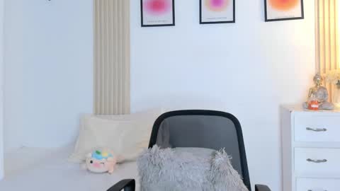 rossy_x online show from September 19, 2025, 4:18 pm