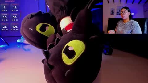 rosyejones online show from November 26, 2025, 3:07 am