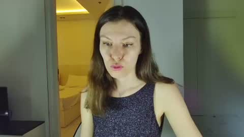 roter_rita online show from June 10, 2026, 6:34 am