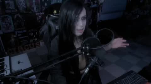 Snapshot of rotten_dreams chatting on February 13, 2025, 10:54 pm rot online show from February 13, 2025, 10:54 pm