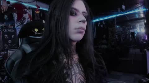 Snapshot of rotten_dreams chatting on September 8, 2025, 10:31 pm rot online show from September 8, 2025, 10:31 pm