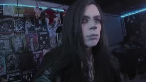 Snapshot of rotten_dreams chatting on November 5, 2025, 11:38 pm rot online show from November 5, 2025, 11:38 pm