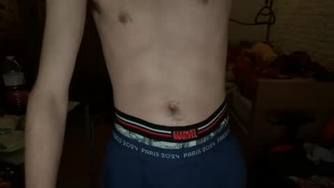 rou62 online show from February 1, 2025, 11:58 pm