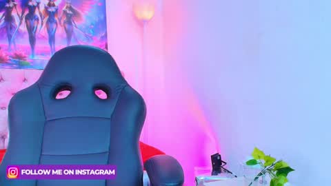 Snapshot of roulyy chatting on January 24, 2025, 10:41 pm  JESSY ROULY online show from January 24, 2025, 10:41 pm