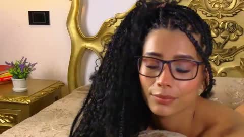 Snapshot of rouse_leon chatting on November 12, 2025, 8:52 pm Rouse leon online show from November 12, 2025, 8:52 pm