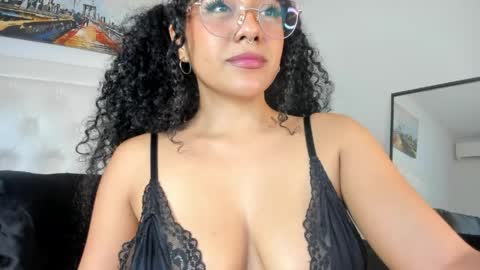 Snapshot of rouse_sexy_hotxx77 chatting on May 15, 2026, 11:34 pm rouse_sexy_hotxx77 online show from May 15, 2026, 11:34 pm