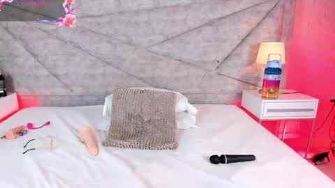 ROUSE  online show from April 14, 2026, 10:16 pm