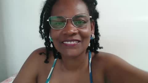 luxa online show from January 28, 2025, 7:00 pm