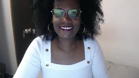 luxa online show from February 24, 2025, 9:31 pm