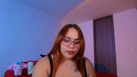Snapshot of rousrossell_4 chatting on May 4, 2026, 6:48 pm Call me Rous online show from May 4, 2026, 6:48 pm