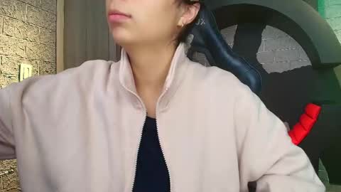 rousse gil online show from January 9, 2026, 12:08 pm