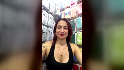 Snapshot of roussehills chatting on January 9, 2026, 7:59 pm roussehills online show from January 9, 2026, 7:59 pm