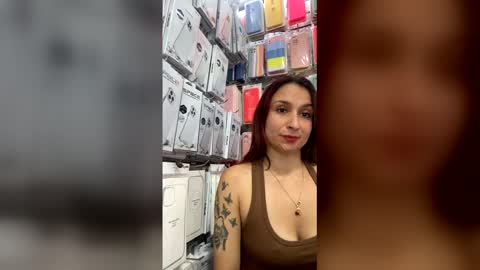 Snapshot of roussehills chatting on January 15, 2026, 7:17 pm roussehills online show from January 15, 2026, 7:17 pm