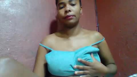 rovaelyah online show from October 3, 2025, 6:21 am