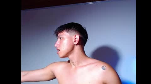 rowanboy23 online show from June 8, 2026, 11:27 pm