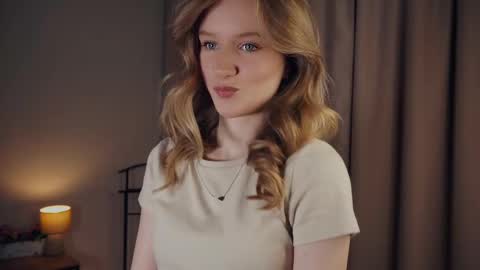 Stella online show from February 12, 2025, 1:06 pm