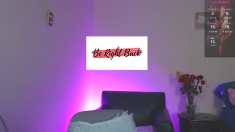 Roxanna online show from February 7, 2025, 8:42 pm