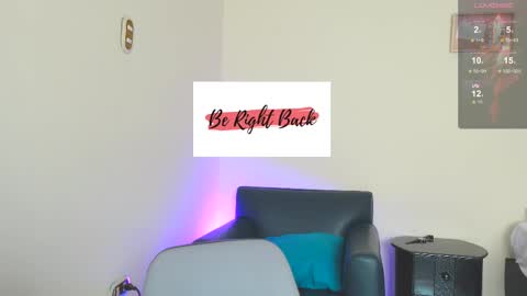 Roxanna online show from February 24, 2025, 6:04 pm