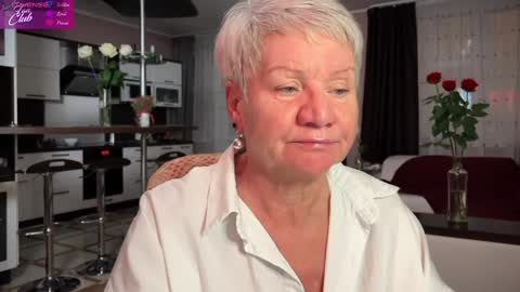 Roxana online show from February 3, 2025, 7:10 pm