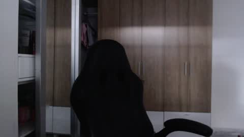 Snapshot of roxanalove7 chatting on February 2, 2025, 9:56 pm Roxana online show from February 2, 2025, 9:56 pm