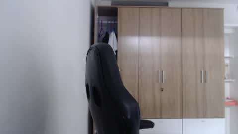 Roxana online show from March 24, 2026, 5:51 pm