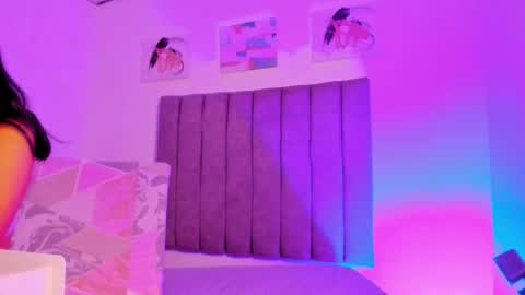 Roxane online show from January 11, 2026, 1:16 pm