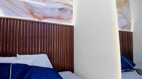 Roxie  online show from December 1, 2025, 12:54 pm