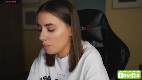 roxxxete online show from October 30, 2025, 3:35 pm