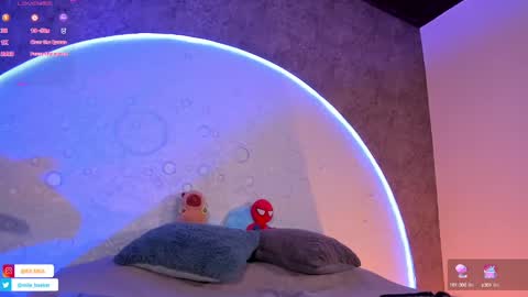 Roxx IG  online show from February 21, 2025, 4:37 pm