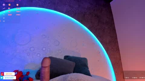 Roxx IG  online show from February 22, 2025, 8:20 pm