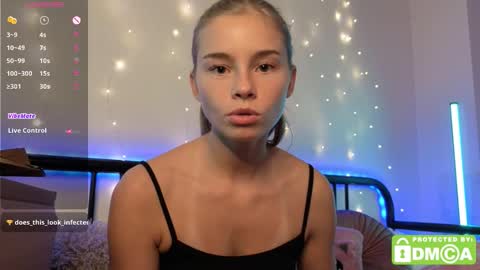 Roxieex ABBY online show from October 23, 2025, 11:46 pm